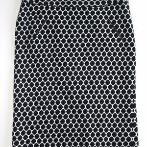 Carole Little 8 Heavy Cotton Blend Black & White Woven Dot Skirt